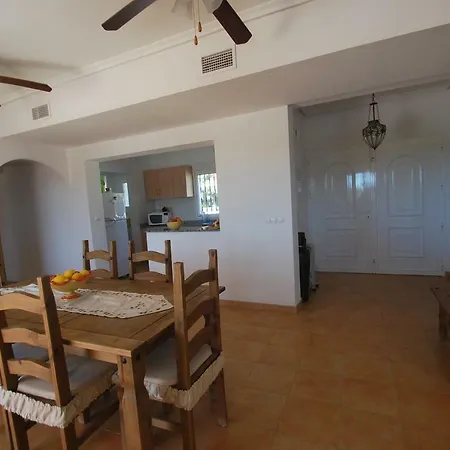 Finca Luna Catral