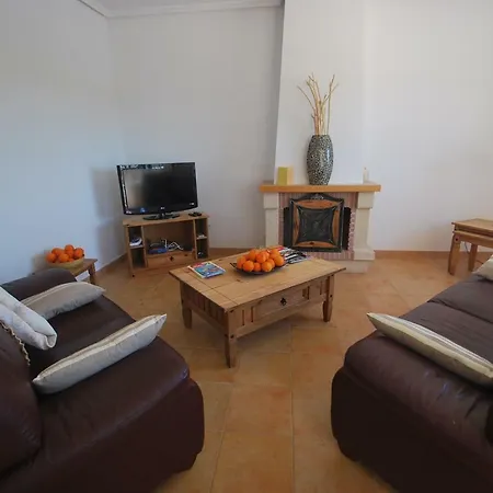 Finca Luna * Catral