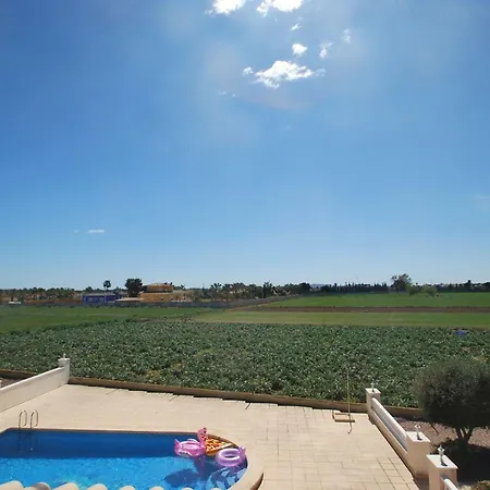 Finca Luna * Catral